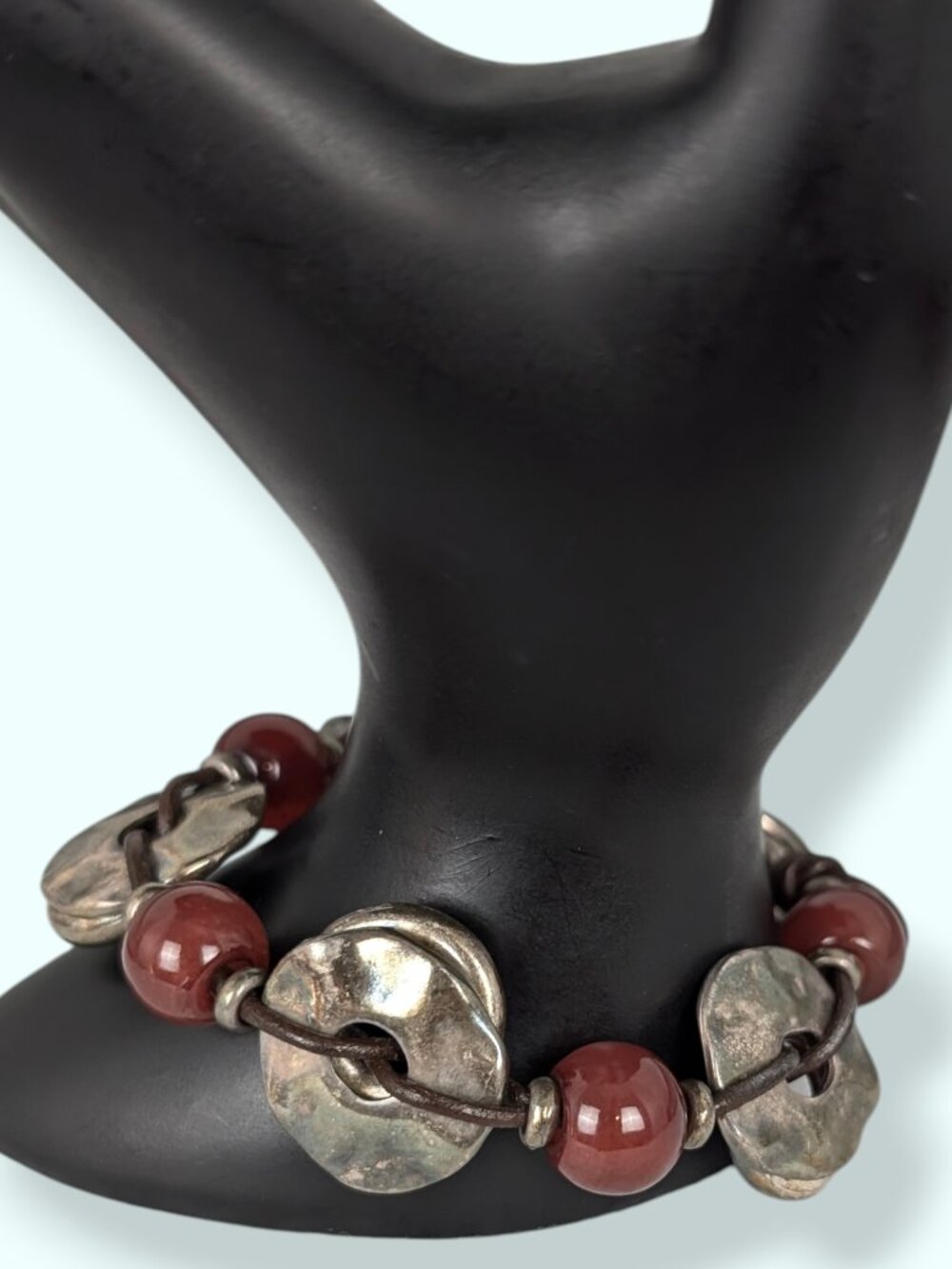 Sin Receta Metal Disc & Orange-Red Bead Bracelet